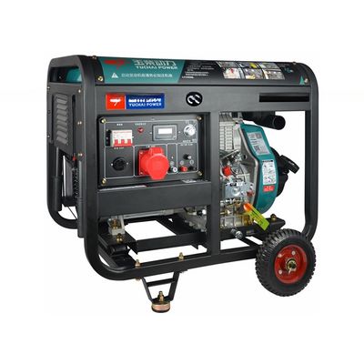 高温保護システム 8.2 Kva 50HZ/60HZ の周波数に設定されたディーゼル発電機